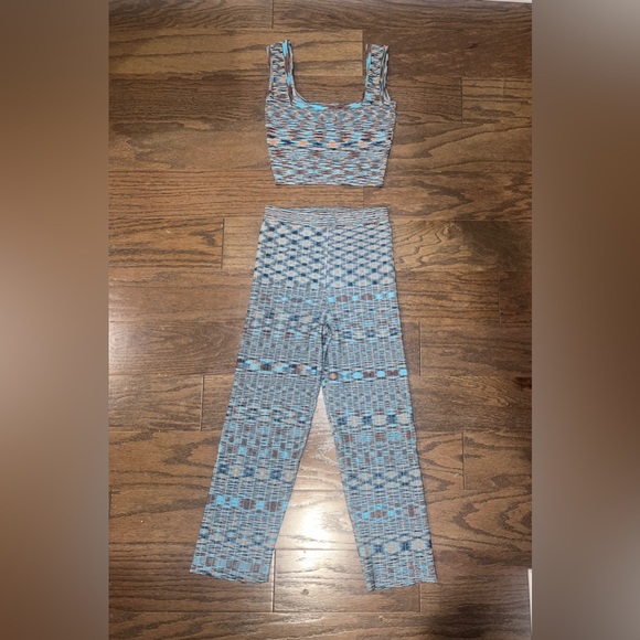 12th Tribe Cropped Tank and Pant Set - Picture 2 of 8